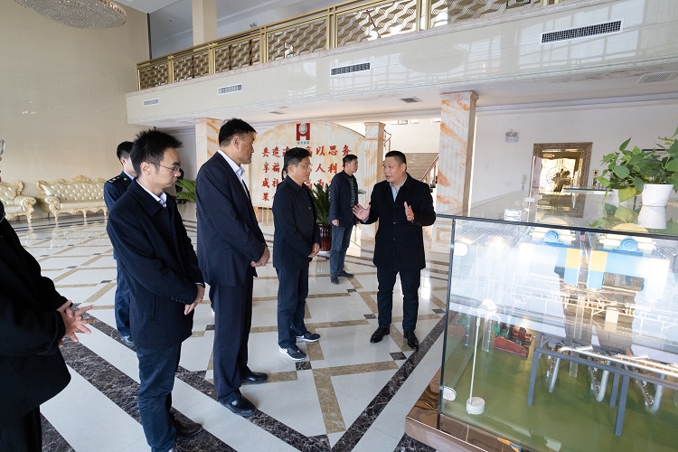 汤志校长走访恒宇环保设备制造股份有限公司.jpg